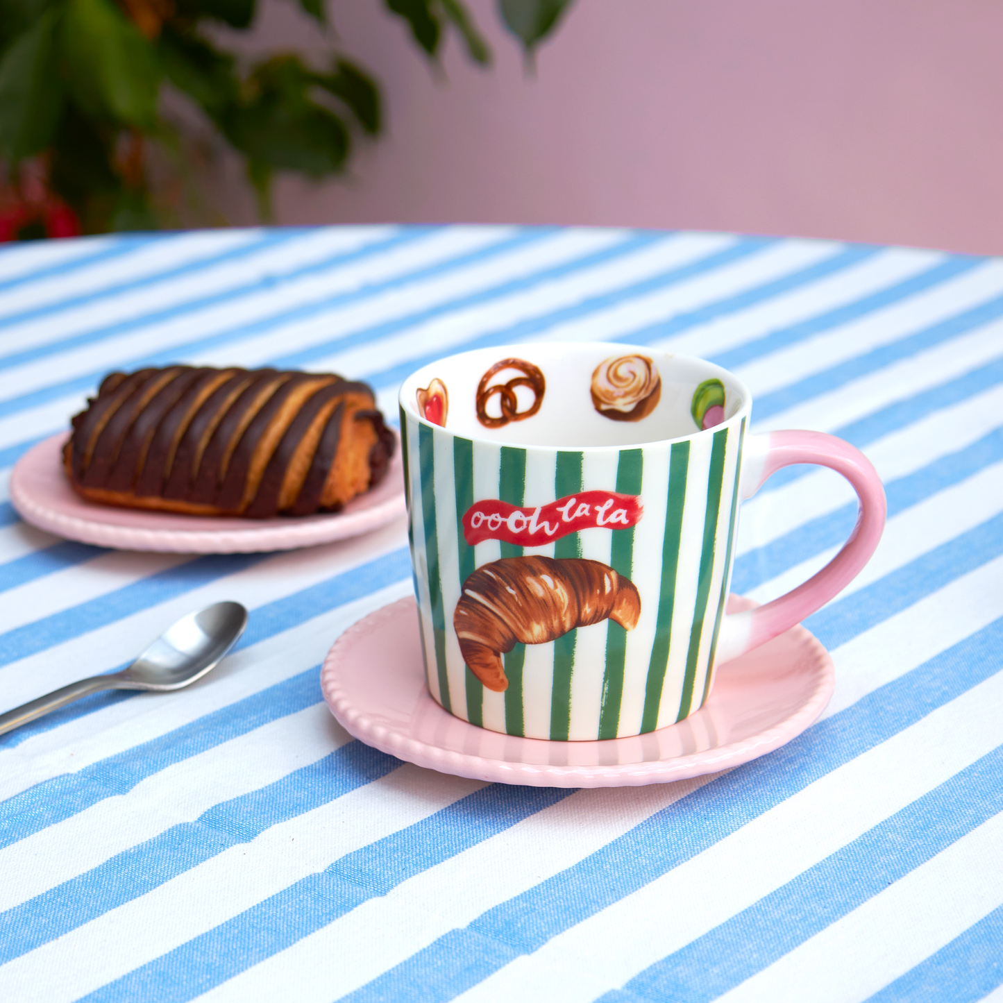 Oooh La La Croissant Mug